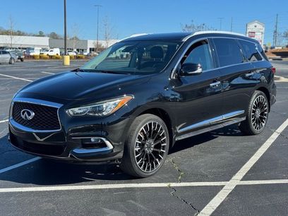 Used 2020 INFINITI QX60 Luxe w/ Essential Package