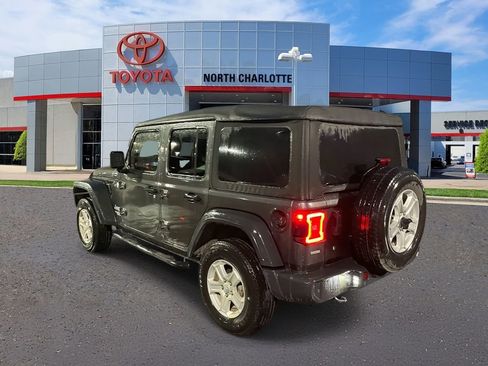 Used 2020 Jeep Wrangler Unlimited Sport S image 8
