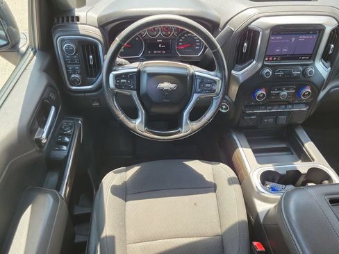 Used 2021 Chevrolet Silverado 1500 RST w/ Z71 Off-Road Package AWD/4WD image 13