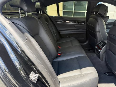 Used 2015 BMW 740i RWD image 41