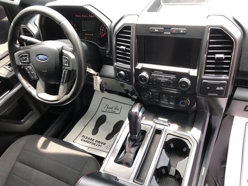 Used 2018 Ford F150 XLT w/ Equipment Group 302A Luxury AWD/4WD image 27