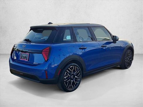 New 2026 MINI Cooper S image 2