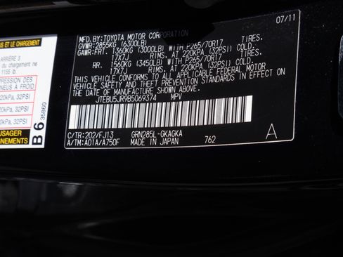 Used 2011 Toyota 4Runner SR5 image 46