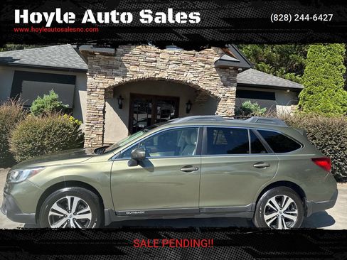 Used 2018 Subaru Outback 2.5i Limited w/ Popular Package #2 AWD/4WD image 1