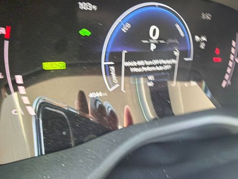 Used 2026 Toyota Camry LE FWD image 11