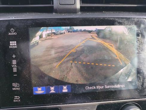 Used 2018 Honda Civic EX image 10