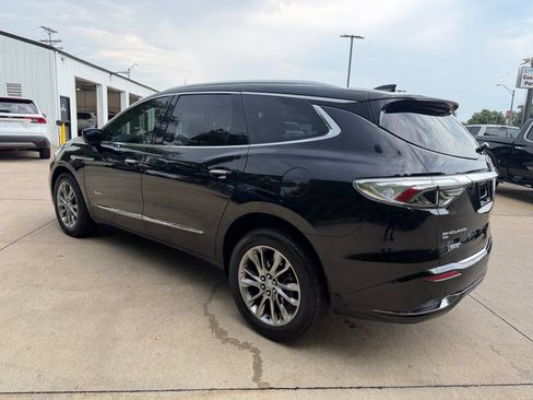 Used 2024 Buick Enclave Avenir w/ Avenir Technology Package AWD/4WD image 29