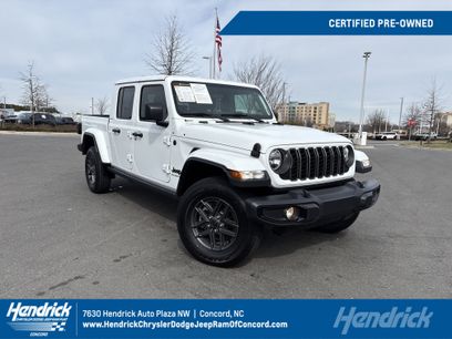 Certified 2025 Jeep Gladiator Sport