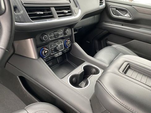 Used 2024 Chevrolet Tahoe LT image 13