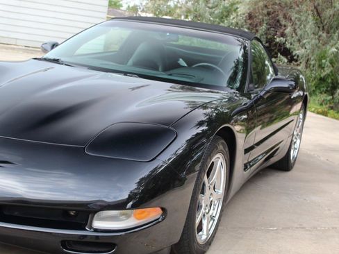 Used 2002 Chevrolet Corvette Convertible w/ Preferred Equipment Group2 RWD image 33