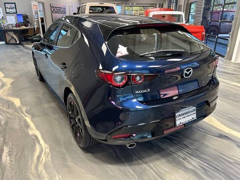 Used 2024 MAZDA MAZDA3 s FWD image 33