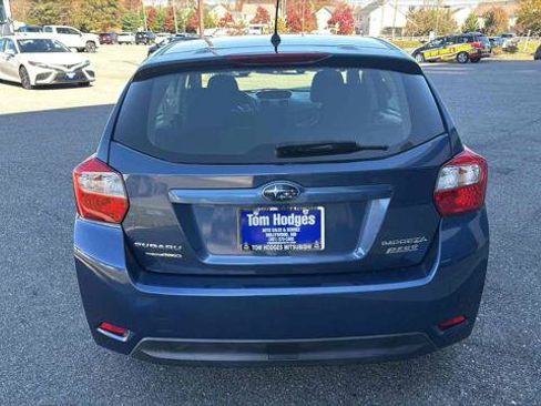 Used 2012 Subaru Impreza 2.0i image 5