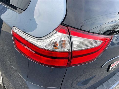 Used 2017 Toyota Sienna LE image 34