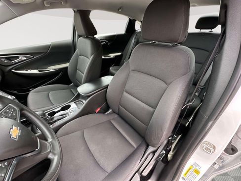 Used 2024 Chevrolet Malibu LS FWD image 21