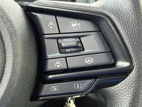 Used 2025 Subaru Forester AWD/4WD image 18