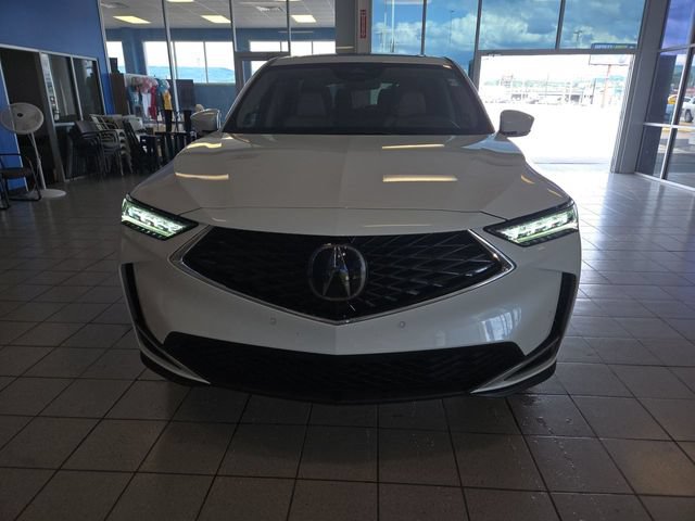 Certified 2025 Acura MDX w/ Technology Package FWD image 3