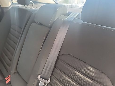 Used 2019 Ford Fusion SE image 9