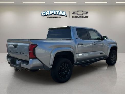 Used 2024 Toyota Tacoma SR5 image 5