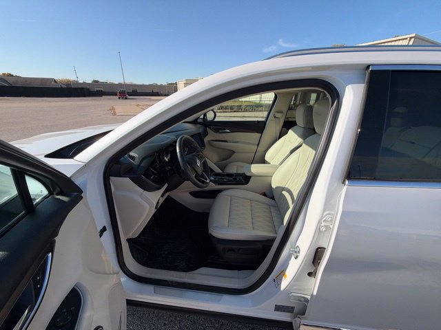 Used 2023 Buick Envision Avenir AWD/4WD image 6