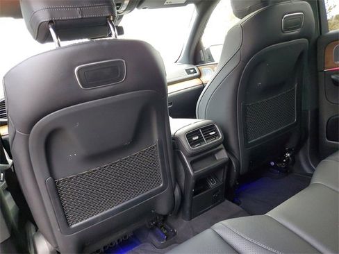 Used 2020 Mercedes-Benz GLE 350 4MATIC image 11