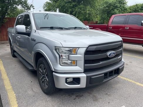 Used 2015 Ford F150 Lariat RWD image 4