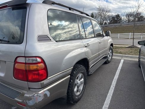 Used 1999 Toyota Land Cruiser image 4