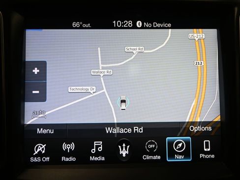 Used 2020 Maserati Levante S image 28