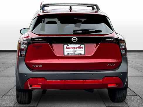 New 2026 Nissan Kicks SV w/ Interior Electronics Package AWD/4WD image 4