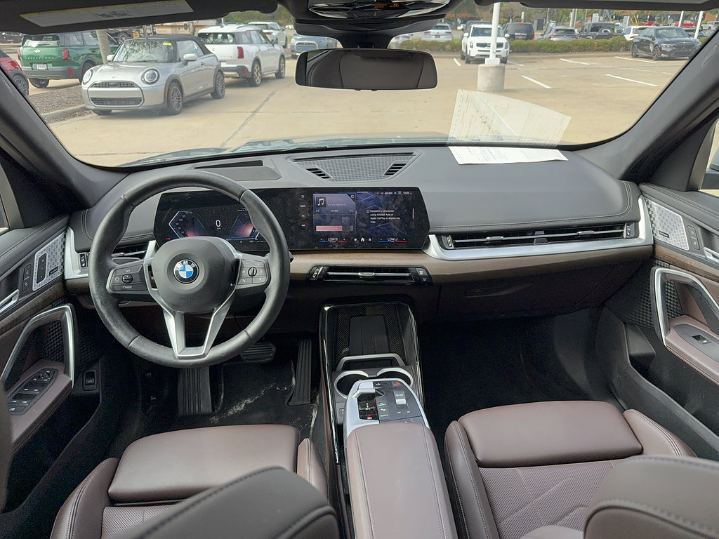 Used 2024 BMW X1 xDrive28i w/ Premium Package AWD/4WD image 7