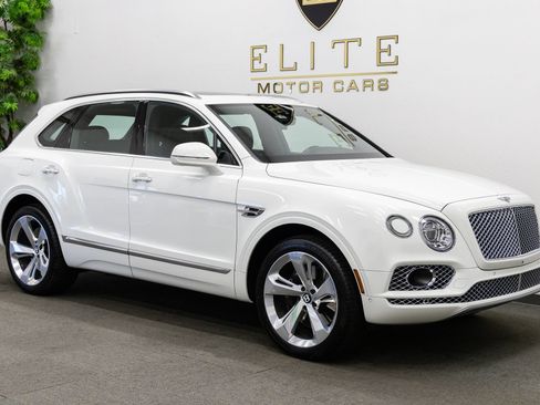 Used 2018 Bentley Bentayga AWD/4WD image 9