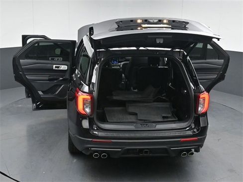 Certified 2021 Ford Explorer ST w/ ST Street Pack image 49