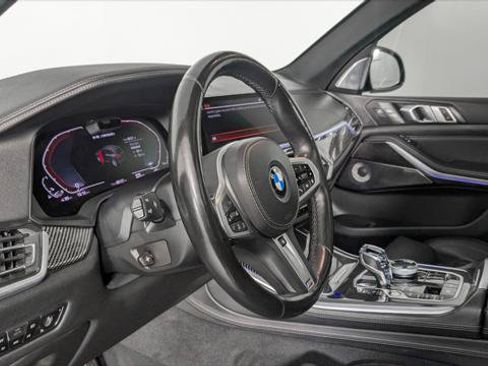 Used 2021 BMW X5 M50i w/ Executive Package AWD/4WD image 26