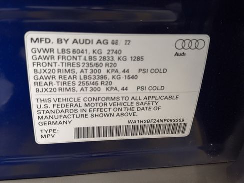 Used 2022 Audi Q4 e-tron Premium Plus w/ Premium Plus AWD/4WD image 26