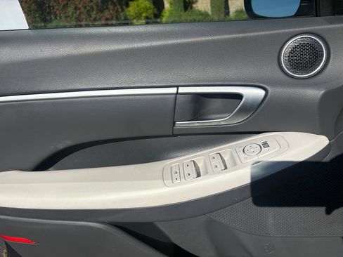 Used 2025 Hyundai Sonata SEL image 18