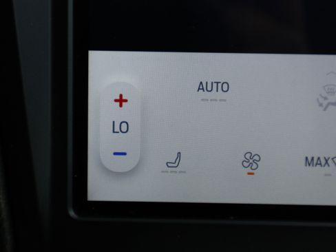 Used 2022 Ford Edge SEL image 29