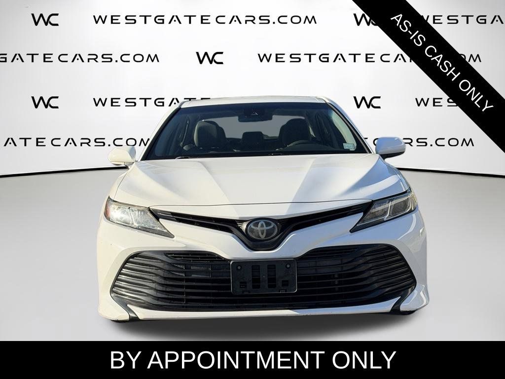 Used 2018 Toyota Camry LE FWD image 8