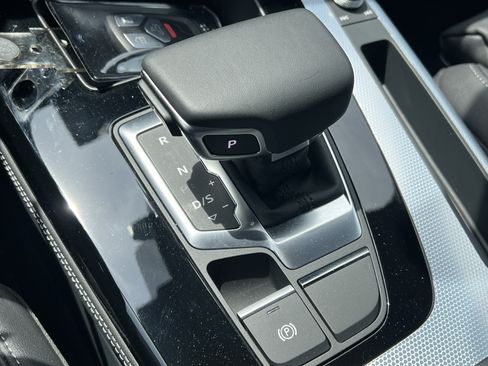 Used 2024 Audi Q5 2.0T Premium Plus AWD/4WD image 27