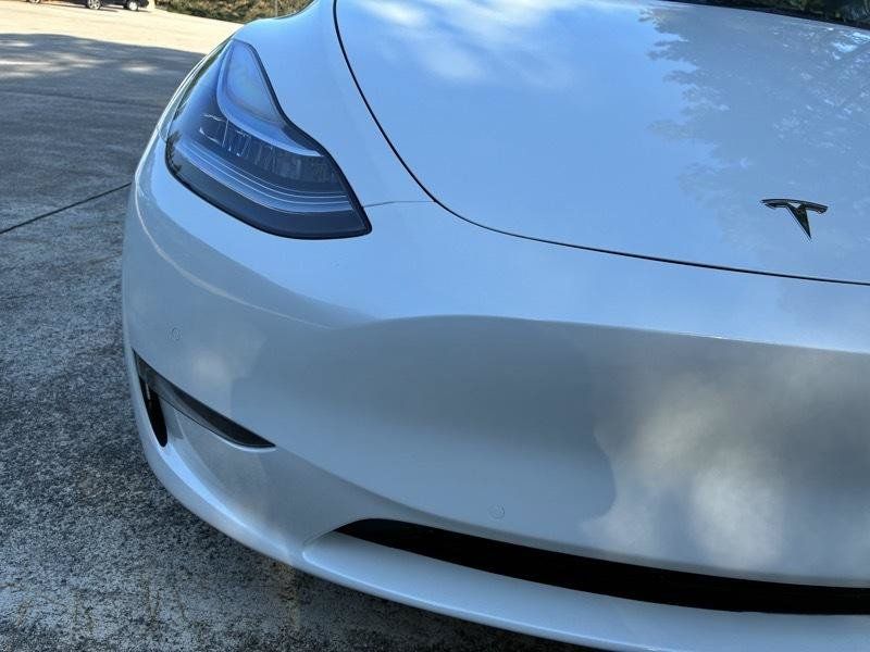 Used 2022 Tesla Model Y AWD image 15
