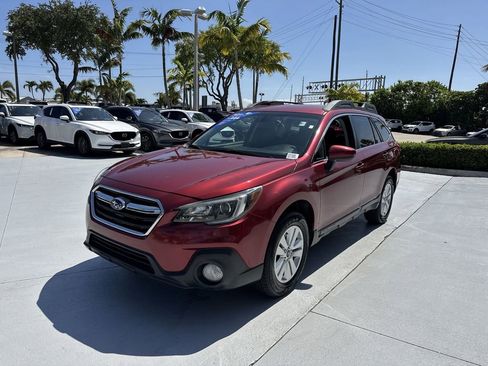 Used 2019 Subaru Outback 2.5i Premium AWD/4WD image 9
