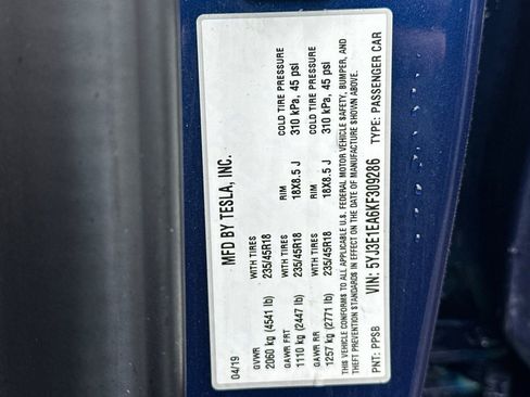 Used 2019 Tesla Model 3 Standard Range Plus image 34