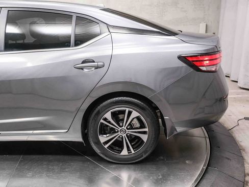 Used 2023 Nissan Sentra SV FWD image 8