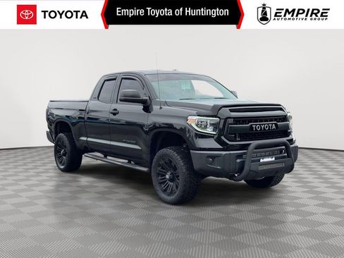 Used 2016 Toyota Tundra SR AWD/4WD image 1