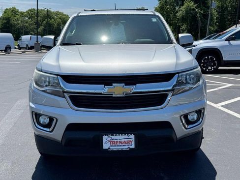 Used 2018 Chevrolet Colorado LT w/ LT Convenience Package RWD image 9