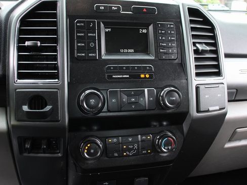 Used 2019 Ford F350 XLT image 28