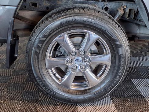 Used 2018 Ford F150 XLT w/ Equipment Group 301A Mid AWD/4WD image 8