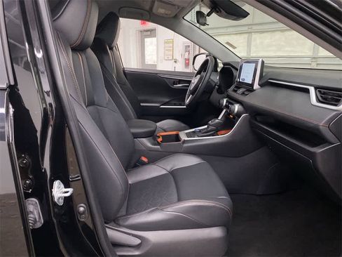 Used 2024 Toyota RAV4 Adventure image 20