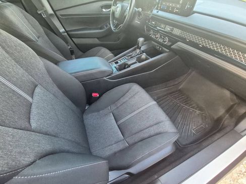 Used 2024 Honda Accord Sport image 30
