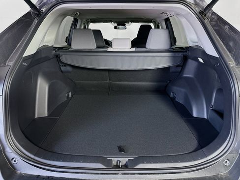 Used 2025 Toyota RAV4 XLE w/ Convenience Package image 30