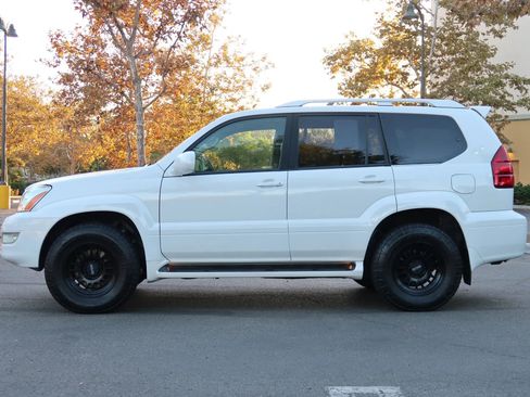 Used 2007 Lexus GX 470 image 3