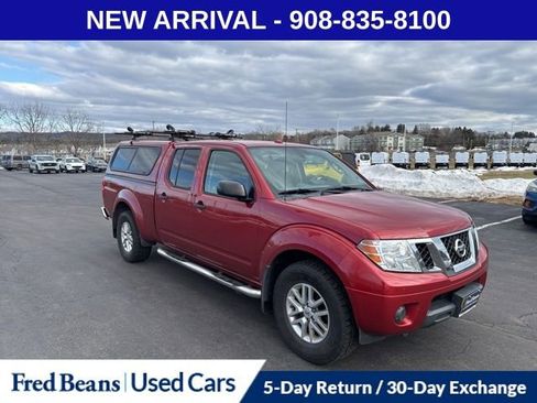 Used 2016 Nissan Frontier SV image 1